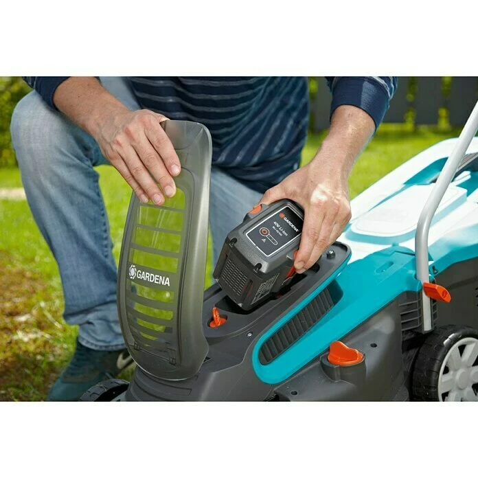 BAUHAUS Gardena Akku-Rasenmäher PowerMax Li-40/32 40 V, 1 Akku, 2,6 Ah, Schnittbreite: 32 Cm 6 BAUHAUS Gardena Akku-Rasenmäher PowerMax Li-40/32 40 V, 1 Akku, 2,6 Ah, Schnittbreite: 32 Cm – Bild 6