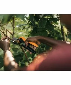 BAUHAUS Fiskars Plus Gartenschere PowerLever P741 Amboss, Max. Aststärke: 24 11 BAUHAUS Fiskars Plus Gartenschere PowerLever P741 Amboss, Max. Aststärke: 24 -Rasenmäher Verkäufe 12 1475