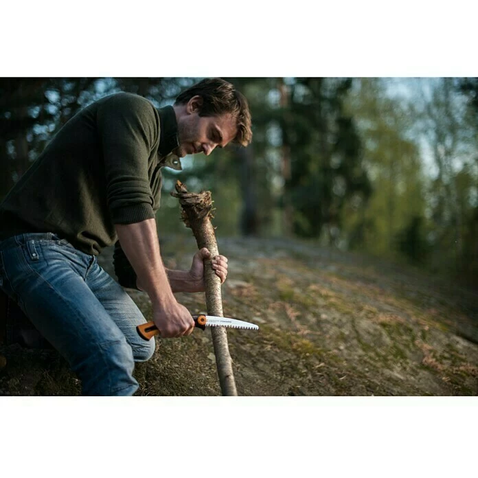 BAUHAUS Fiskars Handsäge Xtract SW73 Länge: 22,5 Cm, Typ Zahnung: Grob, Geeignet Für: Frisches Holz 5 BAUHAUS Fiskars Handsäge Xtract SW73 Länge: 22,5 Cm, Typ Zahnung: Grob, Geeignet Für: Frisches Holz – Bild 5