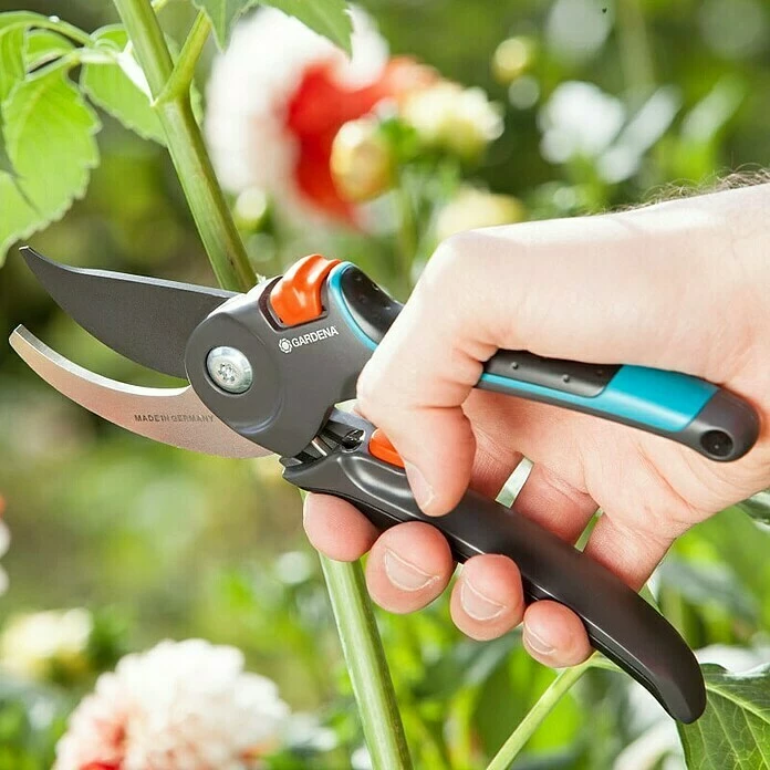 BAUHAUS Gardena Comfort Gartenschere B/M Bypass, Max. Aststärke: 24 Mm 3 BAUHAUS Gardena Comfort Gartenschere B/M Bypass, Max. Aststärke: 24 Mm – Bild 3