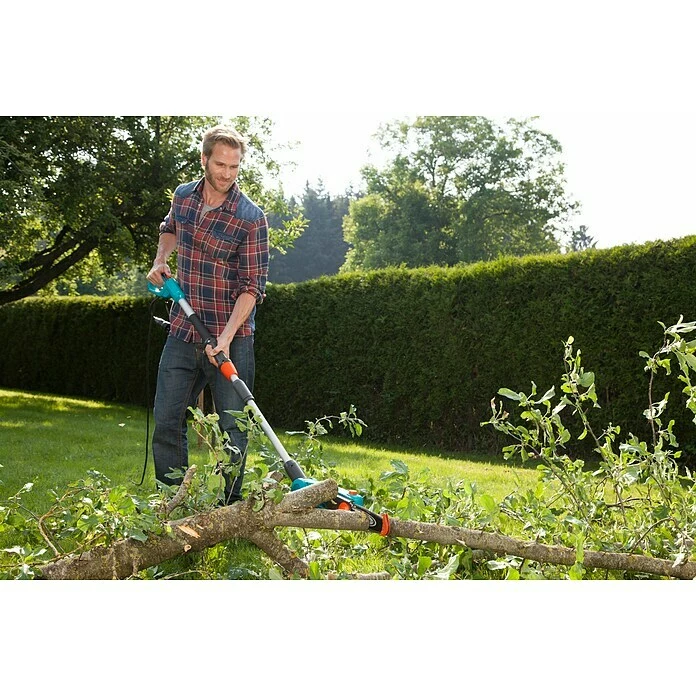 BAUHAUS Gardena Elektro-Hochentaster TCS 720/20 Gerätelänge: 1,95 M - 2,45 M, Arbeitshöhe: 4 M 5 BAUHAUS Gardena Elektro-Hochentaster TCS 720/20 Gerätelänge: 1,95 M - 2,45 M, Arbeitshöhe: 4 M – Bild 5