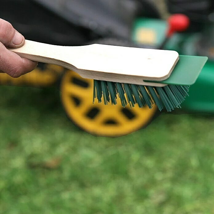 BAUHAUS Rasenmäherbürste Länge: 31 Cm, Material Borsten: Elaston 2 BAUHAUS Rasenmäherbürste Länge: 31 Cm, Material Borsten: Elaston – Bild 2